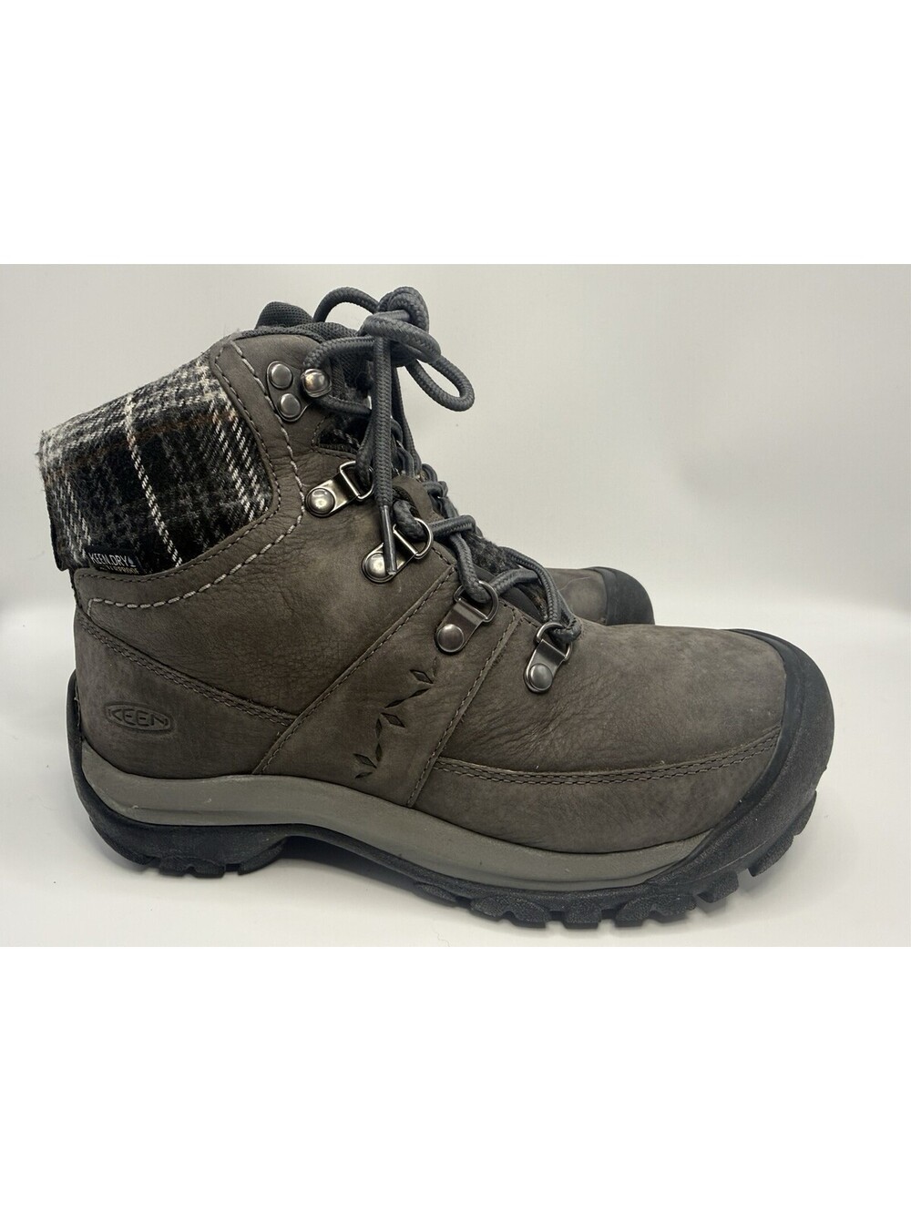 Keen Women's Kaci III Winter MidWp Magnet/Blk Plaid Size 6.5